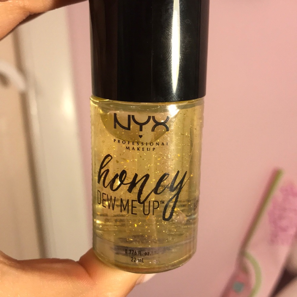 NYX brand new honey dew me up serum